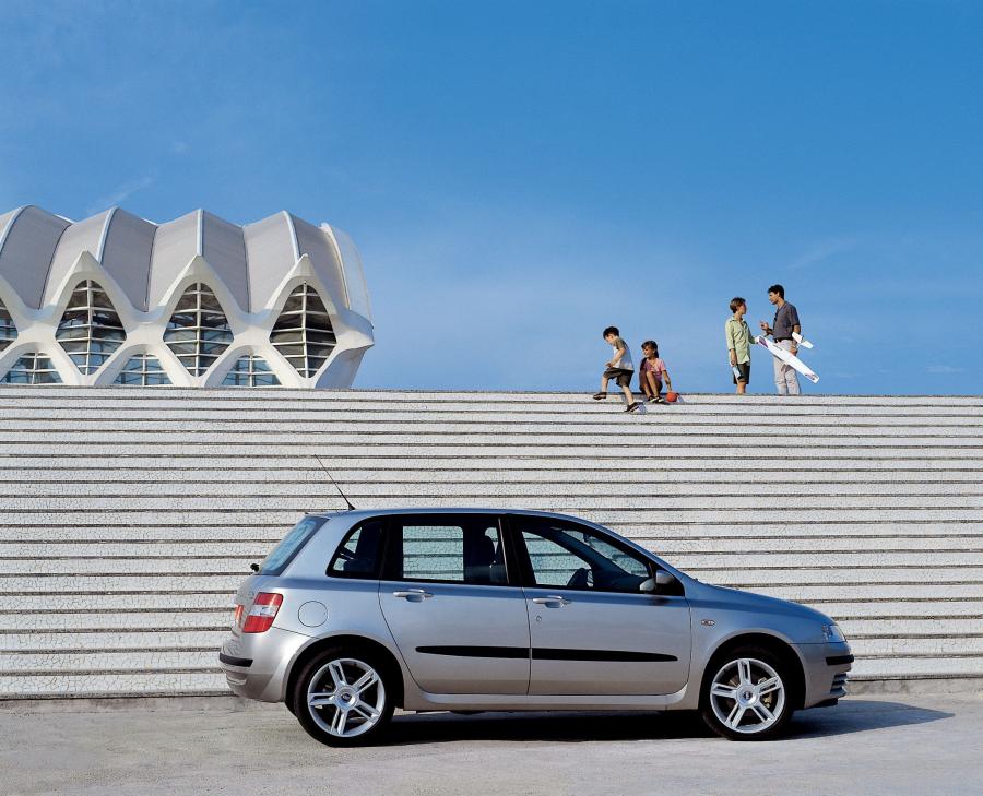  Fiat Stilo 2002 года  (фото 117 из 177)